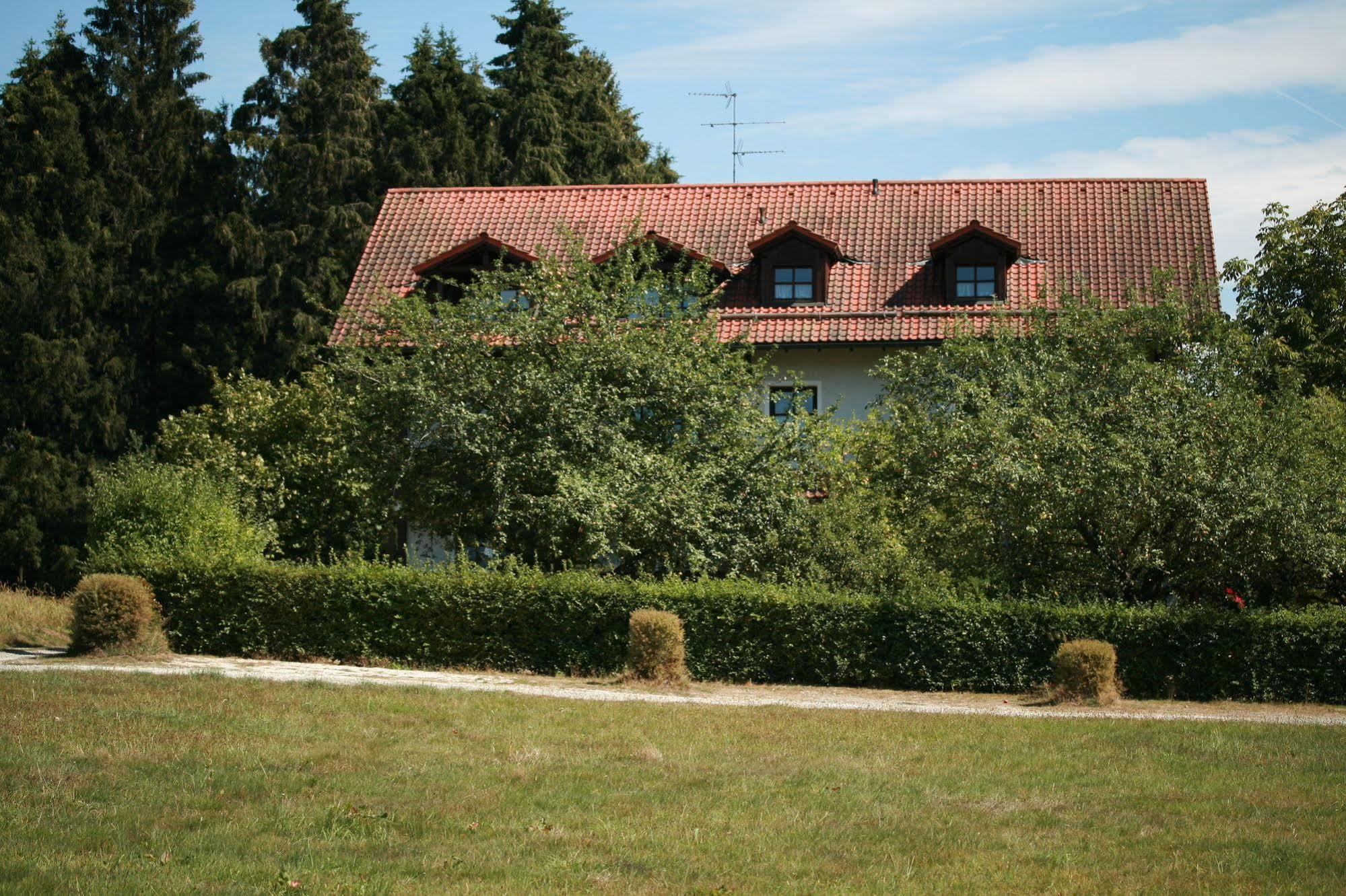 Waldpension Jaegerstueberl Bad Griesbach  Eksteriør billede